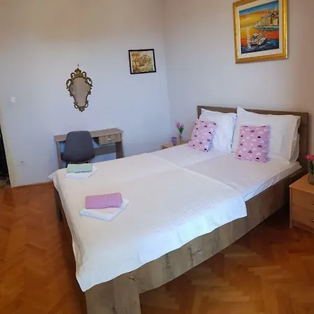 Silente Makarska